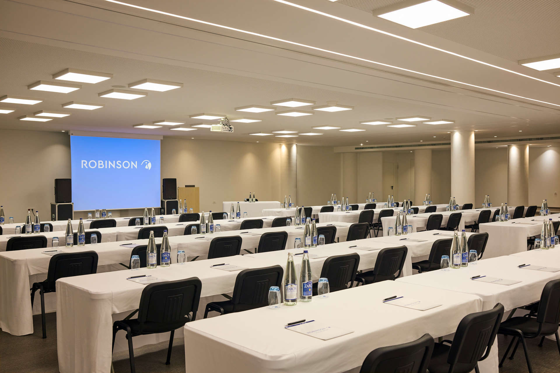 RCIP_Conference_Room_15080_WOL.jpg 